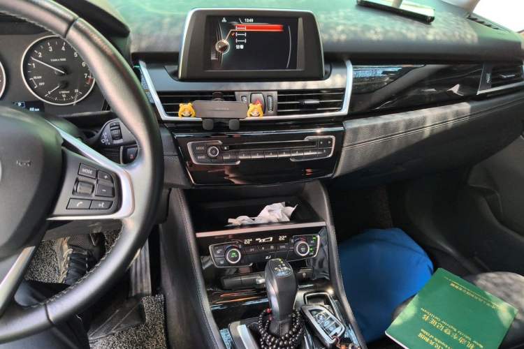 Used BMW 2 Series Active Tourer 2016 218i Sports Design Package Audio And AC Panel