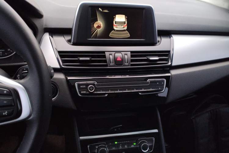 Used BMW 2 Series Active Tourer 2016 218i Fashion Model Audio And AC Panel