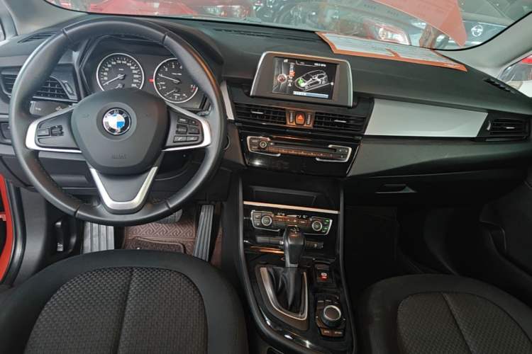 Used BMW 2 Series Active Tourer 2016 218i Leading Model Center Console