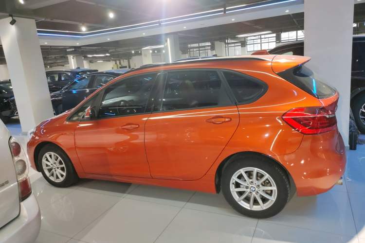 Used BMW 2 Series Active Tourer 2016 218i Fashion Model Exterior 3