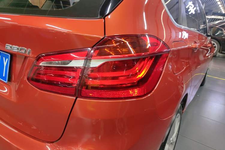 Used BMW 2 Series Active Tourer 2016 220i Luxury Edition Exterior 3