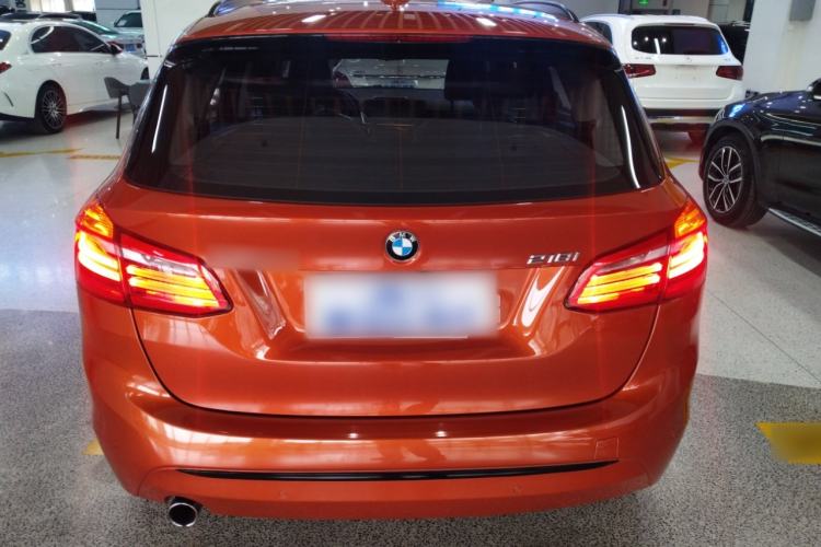 Used BMW 2 Series Active Tourer 2016 218i Sports Design Package Exterior 4
