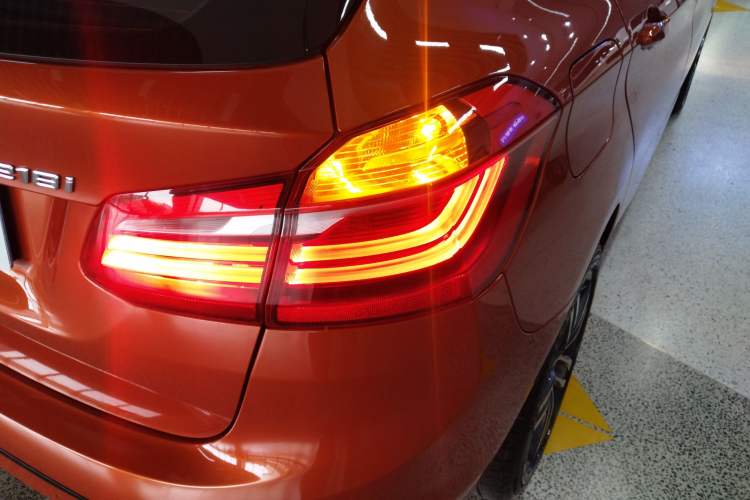Used BMW 2 Series Active Tourer 2016 218i Sports Design Package Exterior 6