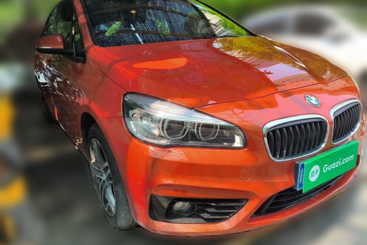 Used BMW 2 Series Active Tourer 2016 218i Sports Design Package Front Right 45 Deg