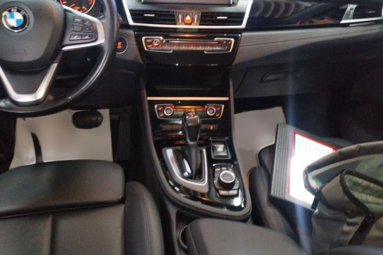 Used BMW 2 Series Active Tourer 2016 218i Sports Design Package Gear Lever