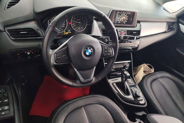 Used BMW 2 Series Active Tourer 2016 218i Fashion Model Interior 2