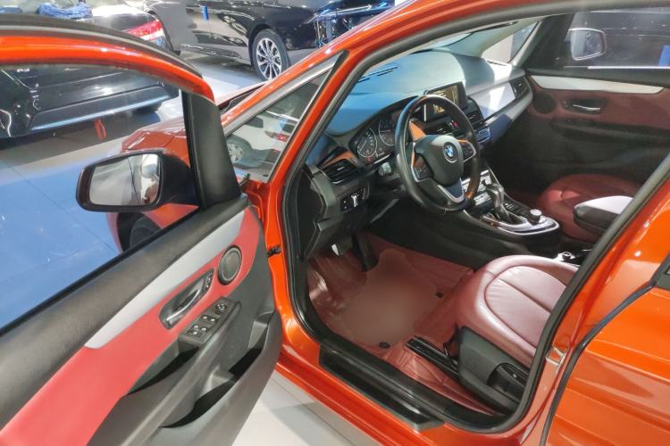 Used BMW 2 Series Active Tourer 2016 218i Fashion Model Interior 3