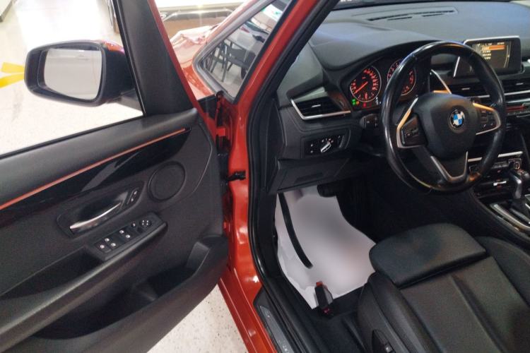 Used BMW 2 Series Active Tourer 2016 218i Sports Design Package Interior 3
