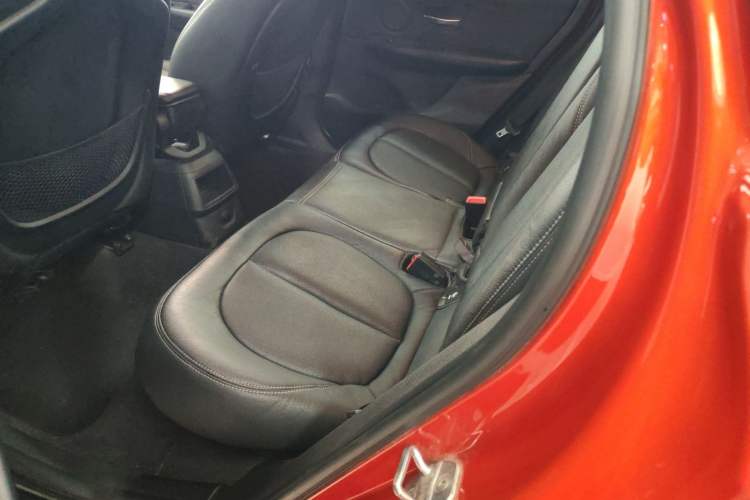 Used BMW 2 Series Active Tourer 2016 218i Fashion Model Interior 4
