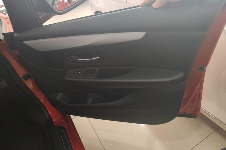 Used BMW 2 Series Active Tourer 2016 218i Fashion Model Interior 5