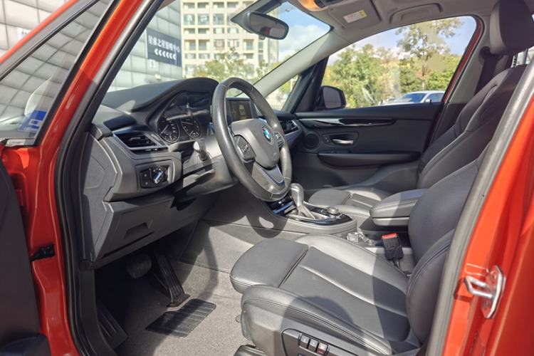 Used BMW 2 Series Active Tourer 2016 218i Sports Design Package Interior 6