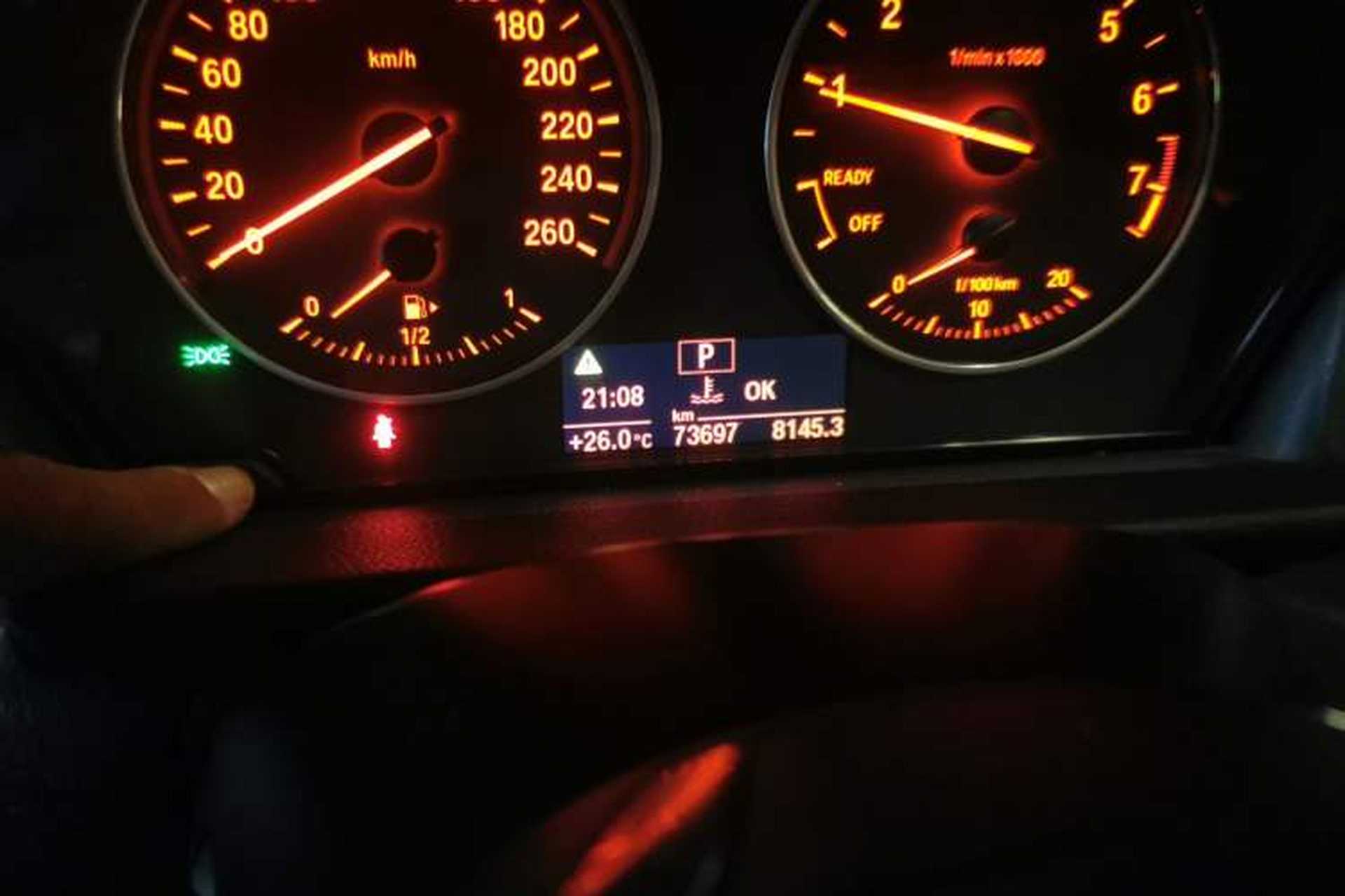 Used BMW 2 Series Active Tourer 2016 218i Sports Design Package Odometer Close Up