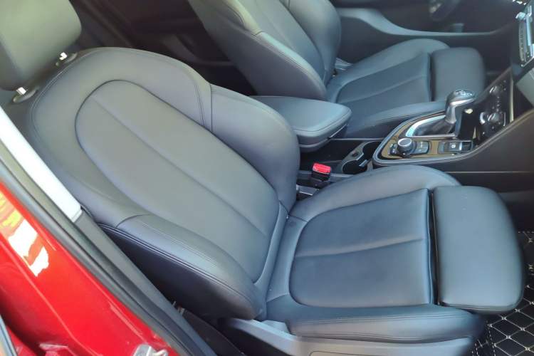 Used BMW 2 Series Active Tourer 2016 218i Sports Design Package Right Front Seat