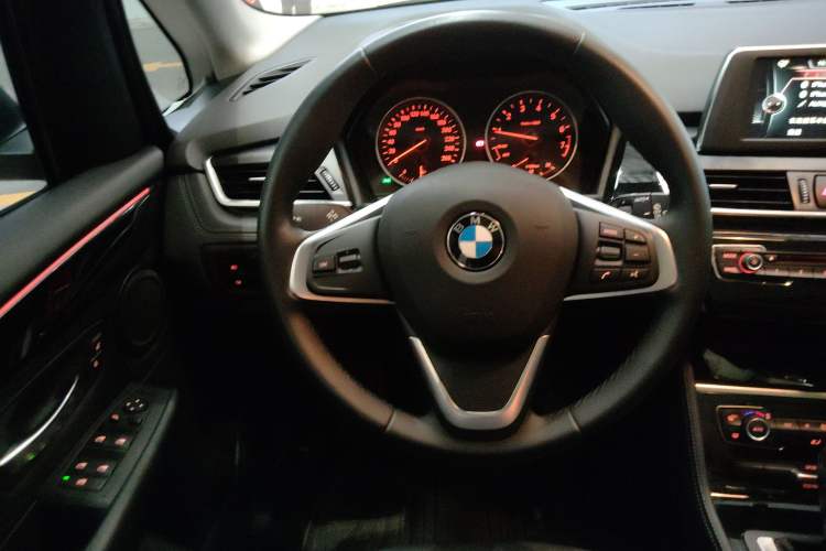 Used BMW 2 Series Active Tourer 2016 218i Sports Design Package Steering Wheel