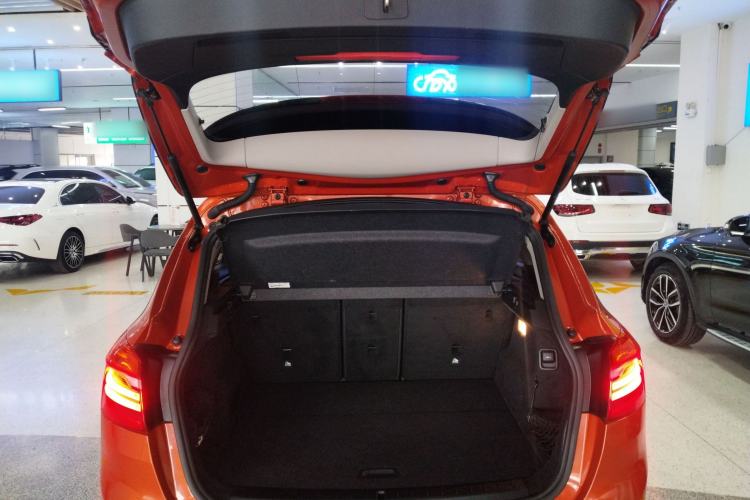 Used BMW 2 Series Active Tourer 2016 218i Sports Design Package Trunk