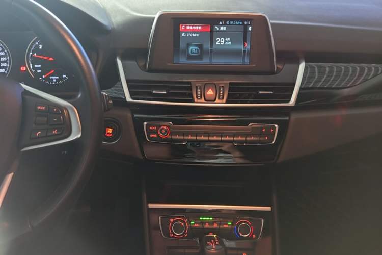 Used BMW 2 Series Active Tourer 2018 218i Fashion Model Audio And AC Panel