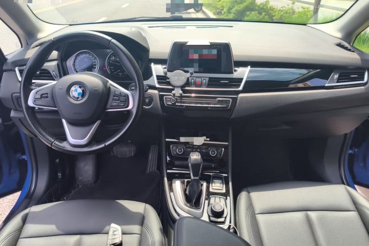 Used BMW 2 Series Active Tourer 2018 218i Leading Model Center Console