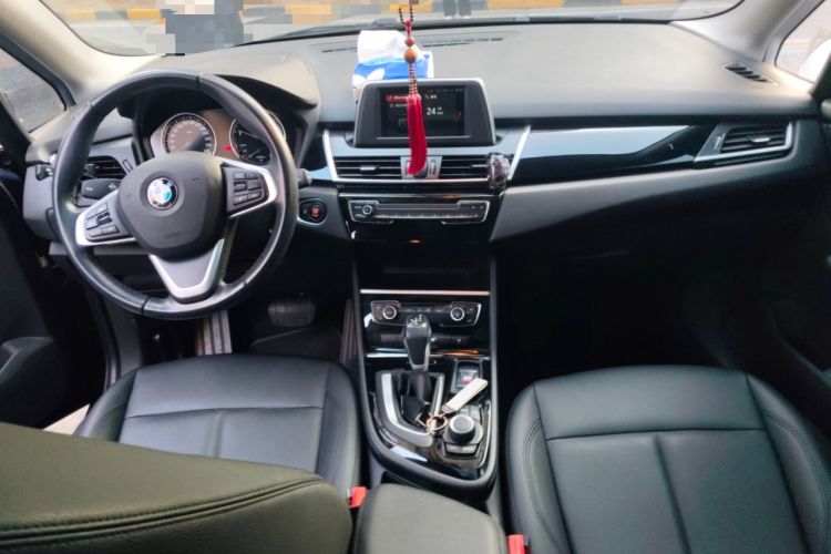 Used BMW 2 Series Active Tourer 2018 218i Leading Model Center Console