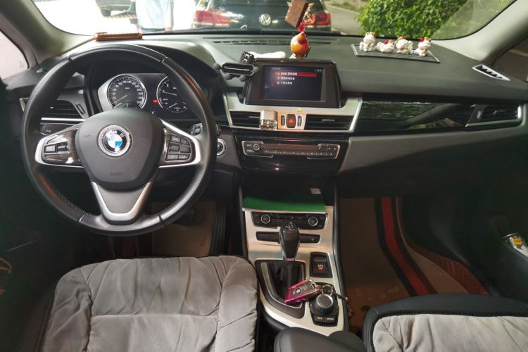 Used BMW 2 Series Active Tourer 2018 218i Leading Model Center Console