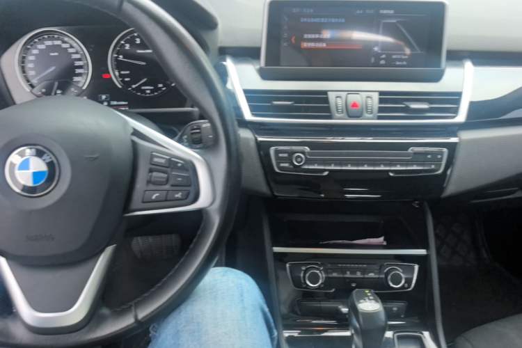 Used BMW 2 Series Active Tourer 2018 218i Fashion Model Center Console