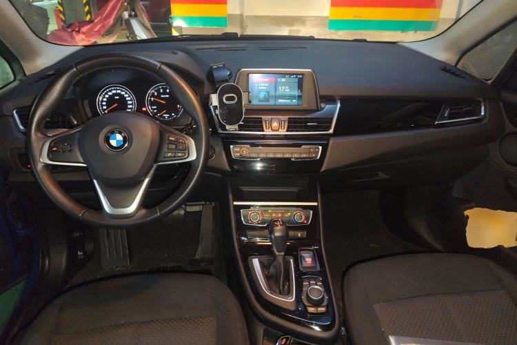 Used BMW 2 Series Active Tourer 2018 218i Fashion Model Center Console