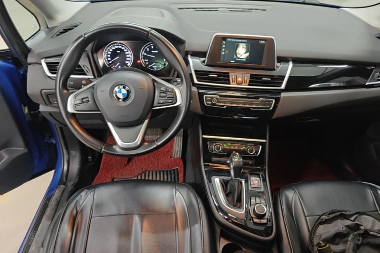 Used BMW 2 Series Active Tourer 2018 218i Fashion Model Center Console