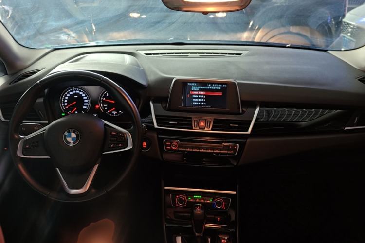 Used BMW 2 Series Active Tourer 2018 218i Fashion Model Center Console