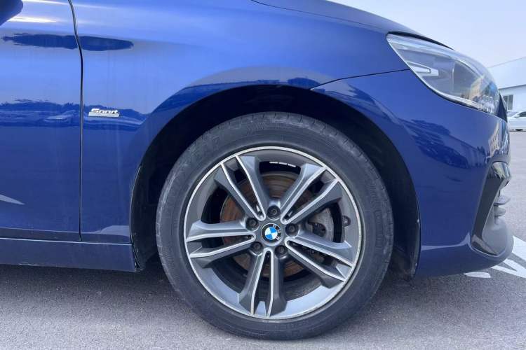 Used BMW 2 Series Active Tourer 2018 218i Premium Sports Package Exterior 5
