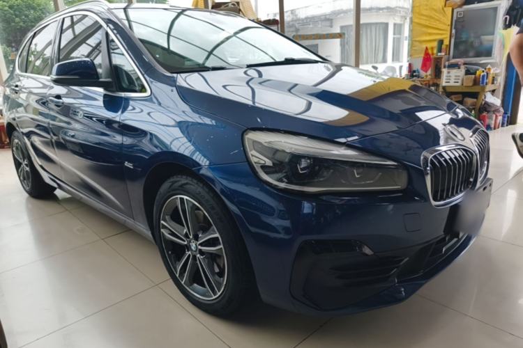 Used BMW 2 Series Active Tourer 2018 218i Premium Sports Package Front Right 45 Deg