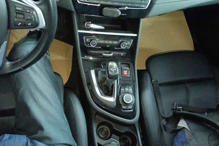 Used BMW 2 Series Active Tourer 2018 218i Premium Sports Package Gear Lever