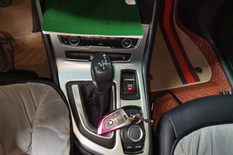 Used BMW 2 Series Active Tourer 2018 218i Leading Model Gear Lever