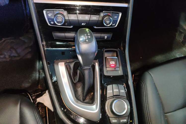 Used BMW 2 Series Active Tourer 2018 218i Leading Model Gear Lever