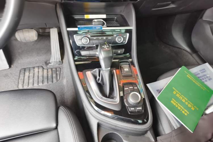 Used BMW 2 Series Active Tourer 2018 218i Premium Sports Package Gear Lever