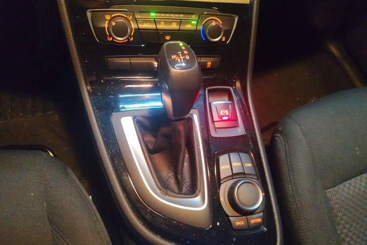 Used BMW 2 Series Active Tourer 2018 218i Fashion Model Gear Lever