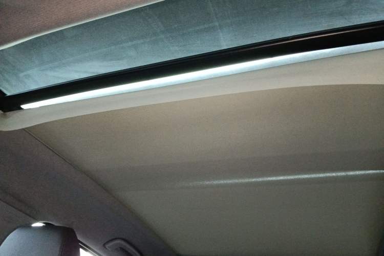 Used BMW 2 Series Active Tourer 2018 218i Premium Sports Package Headliner