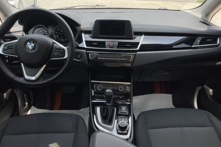 Used BMW 2 Series Active Tourer 2018 218i Fashion Model Interior 1