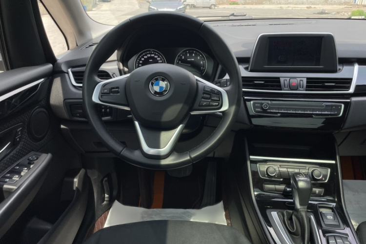 Used BMW 2 Series Active Tourer 2018 218i Fashion Model Interior 2