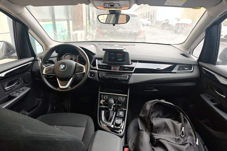 Used BMW 2 Series Active Tourer 2018 218i Fashion Model Interior 2