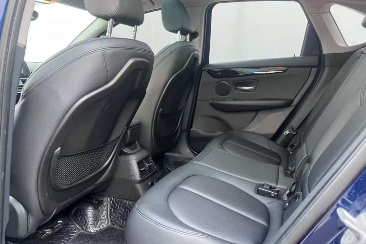 Used BMW 2 Series Active Tourer 2018 218i Premium Sports Package Interior 3