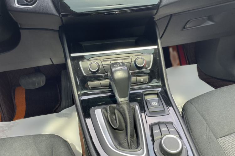 Used BMW 2 Series Active Tourer 2018 218i Fashion Model Interior 3