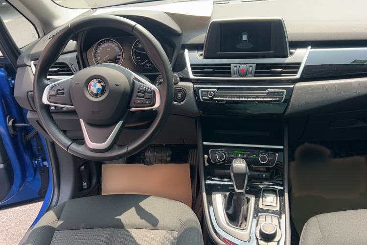 Used BMW 2 Series Active Tourer 2018 218i Fashion Model Interior 3