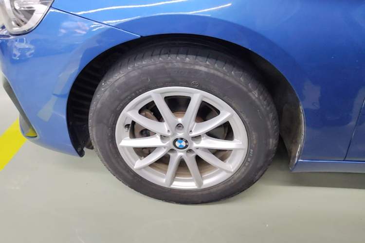 Used BMW 2 Series Active Tourer 2018 218i Fashion Model Left Front Wheel Hub