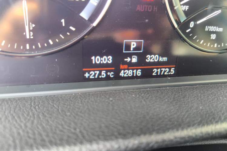Used BMW 2 Series Active Tourer 2018 218i Leading Model Odometer Close Up