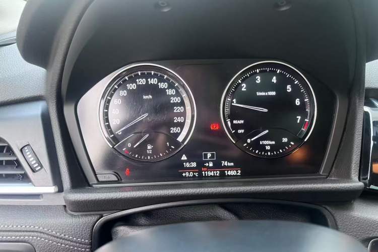 Used BMW 2 Series Active Tourer 2018 218i Premium Sports Package Odometer Close Up