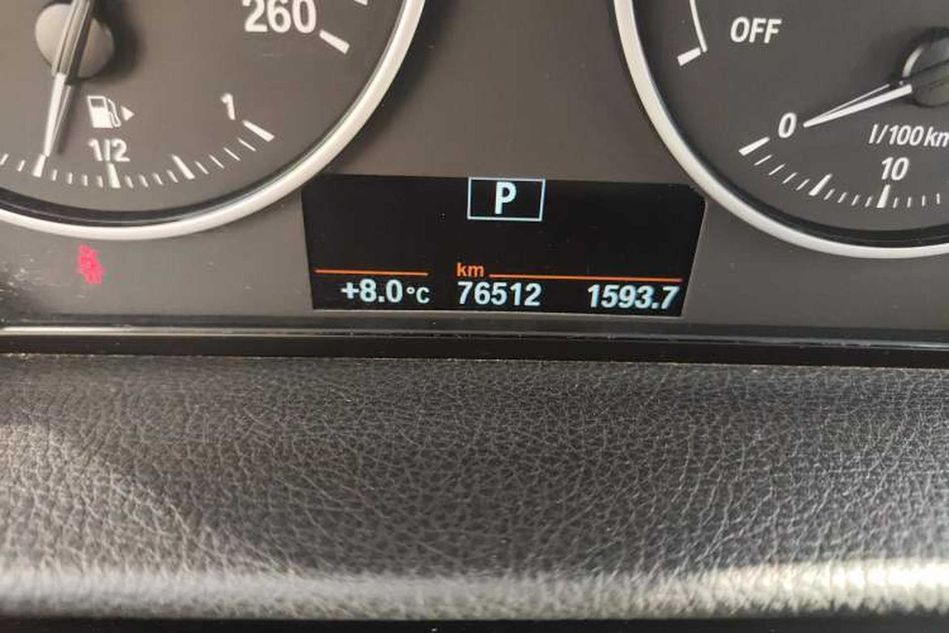 Used BMW 2 Series Active Tourer 2018 218i Leading Model Odometer Close Up