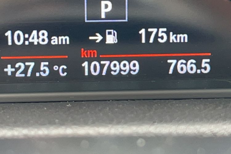 Used BMW 2 Series Active Tourer 2018 218i Fashion Model Odometer Close Up