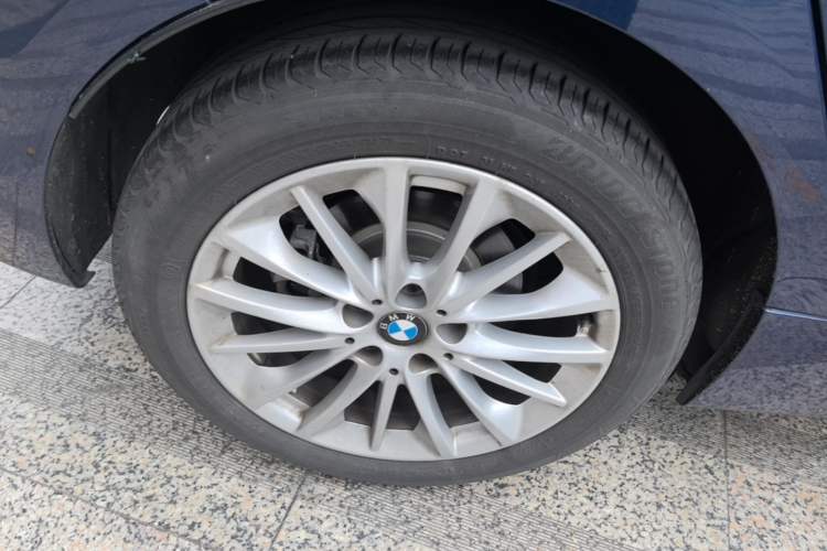 Used BMW 2 Series Active Tourer 2018 218i Leading Model Right Rear Wheel Hub