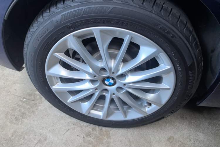 Used BMW 2 Series Active Tourer 2018 218i Leading Model Right Rear Wheel Hub