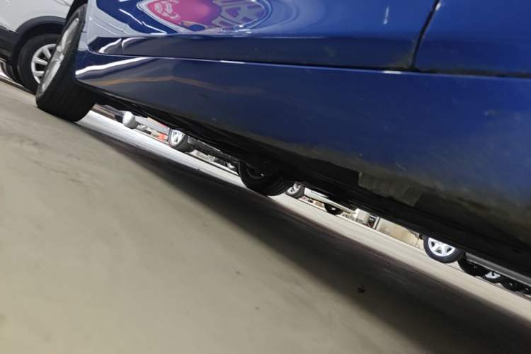Used BMW 2 Series Active Tourer 2018 218i Fashion Model Right Side Sill