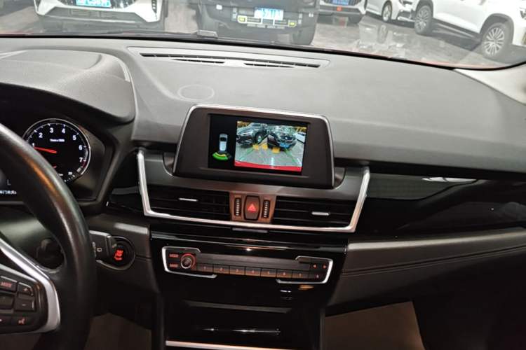 Used BMW 2 Series Active Tourer 2018 218i Premium Sports Package Audio And AC Panel
